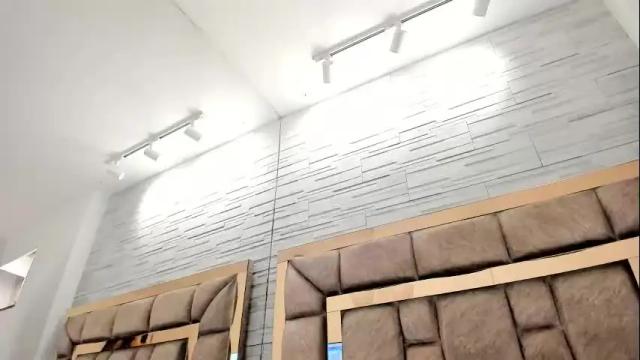 Image 2 of shanon_hughes Stream on Chaturbate on 1 month ago