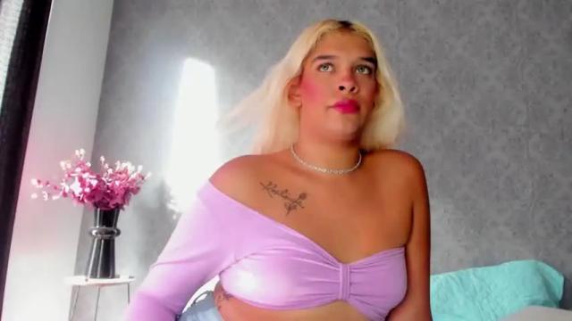 Image 7 of shantal_jones_ Stream on Chaturbate on 18 months ago