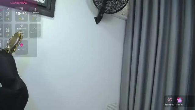 Thumbnail 1, shantalakrisha's Stream at Chaturbate, 1 month ago