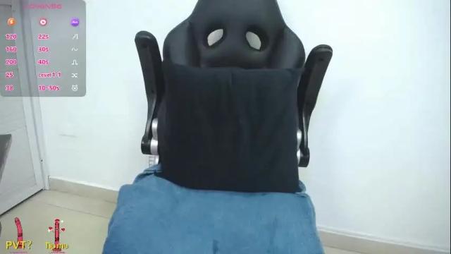 Image 8 of shantalakrisha Stream on Chaturbate on 7 days ago