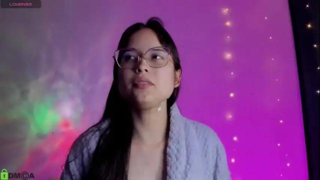 Image 6 of shantalcerezo Stream on Chaturbate on 18 days ago