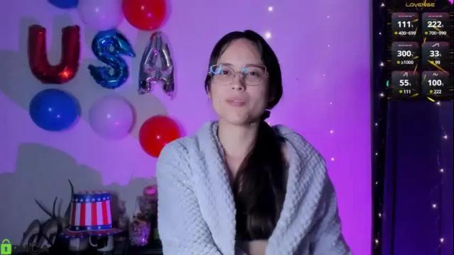 Image 11 of shantalcerezo Stream on Chaturbate on 17 days ago