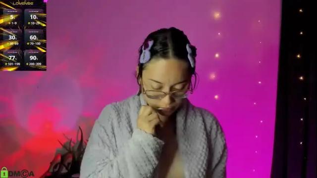 Image 12 of shantalcerezo Stream on Chaturbate on 15 days ago