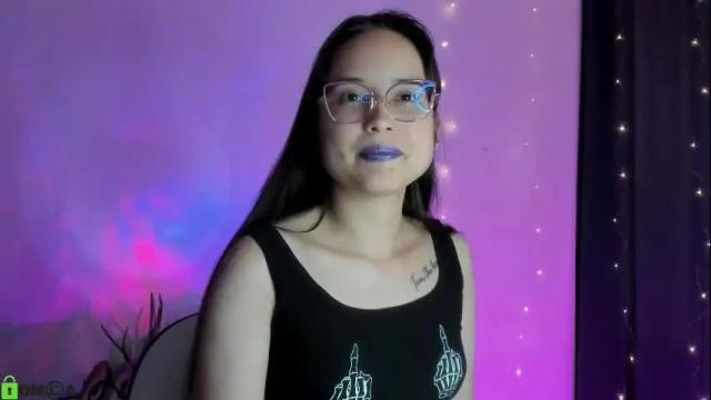 Image 4 of shantalcerezo Stream on Chaturbate on 10 days ago