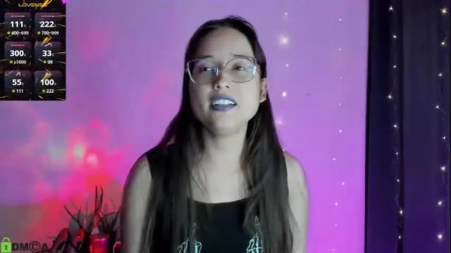 Image 7 of shantalcerezo Stream on Chaturbate on 10 days ago