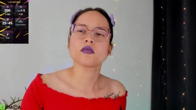 Image 10 of shantalcerezo Stream on Chaturbate on 4 days ago