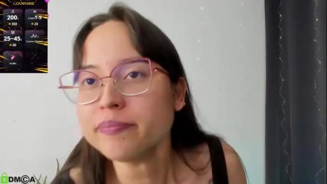 Image 3 of shantalcerezo Stream on Chaturbate on 3 days ago