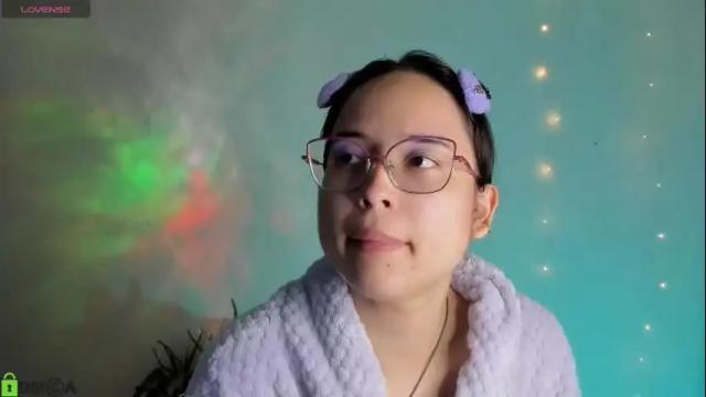Image 4 of shantalcerezo Stream on Chaturbate on 1 day ago