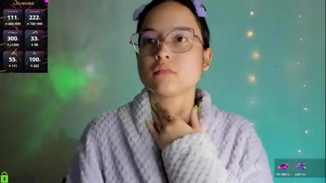 Image 8 of shantalcerezo Stream on Chaturbate on 1 day ago