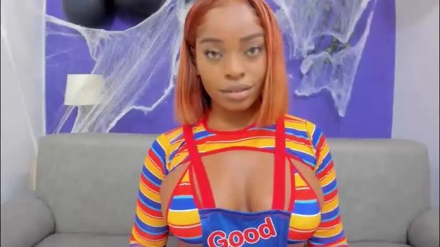 Image 3 of shantalgomes Stream on Chaturbate on 2 months ago