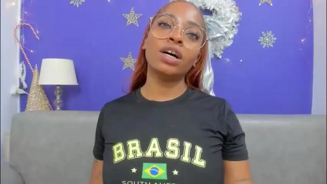 Image 11 of shantalgomes Stream on Chaturbate on 20 days ago