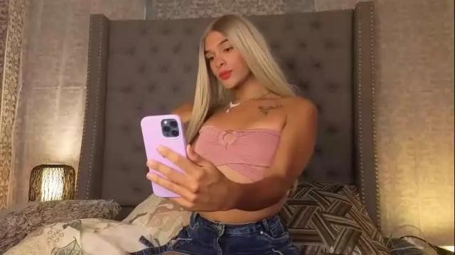 Image 10 of shantaljoness Stream on Chaturbate on 4 months ago