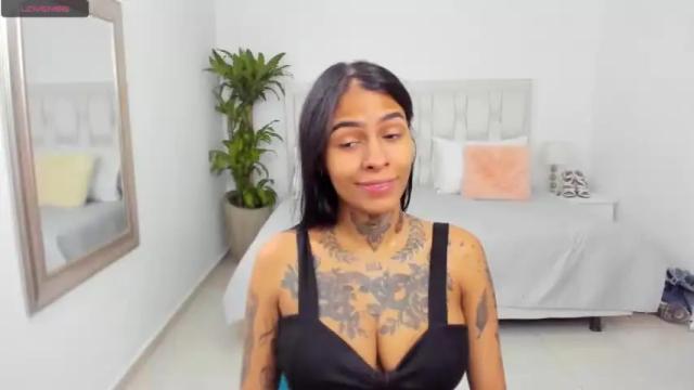 Thumbnail 1, shantall_scott's Stream at Chaturbate, 17 months ago