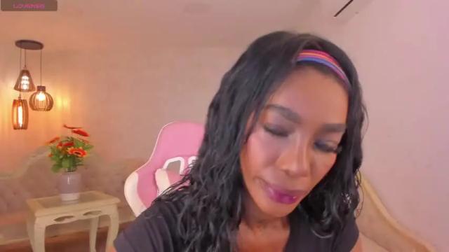 Image 3 of shantallknowless Stream on Chaturbate on 25 days ago