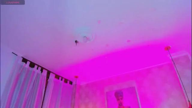 Image 3 of shantalll__ Stream on Chaturbate on 1 month ago