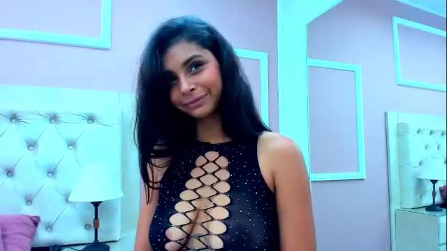 Image 3 of shantalsmithh Stream on Chaturbate on 1 month ago