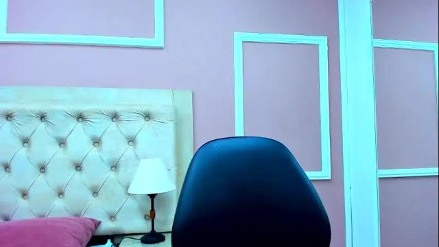 Image 12 of shantalsmithh Stream on Chaturbate on 1 month ago