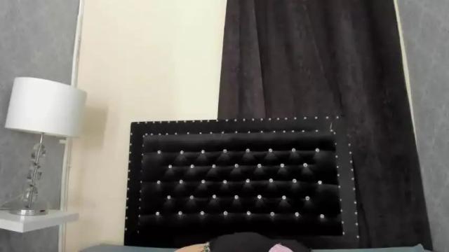 Image 2 of sharick_colleman Stream on Chaturbate on 17 months ago