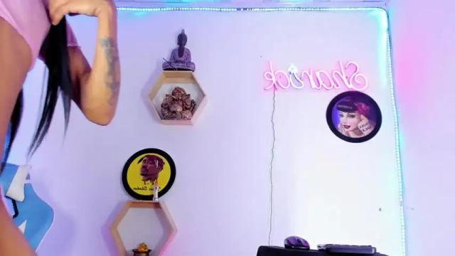 Image 4 of sharickebonyts Stream on Chaturbate on 13 months ago