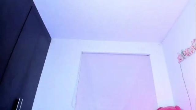 Image 12 of sharickebonyts Stream on Chaturbate on 1 month ago