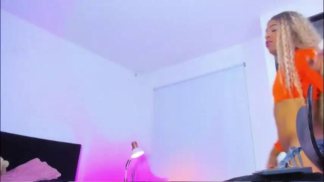 Image 11 of sharickebonyts Stream on Chaturbate on 1 month ago