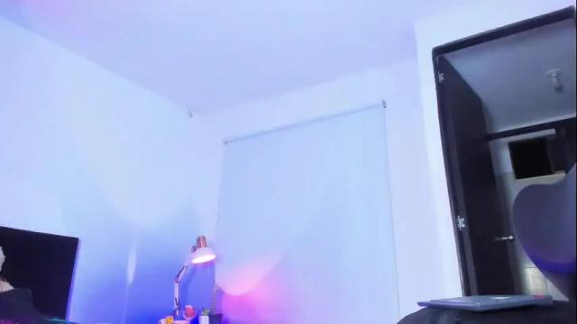 Image 3 of sharickebonyts Stream on Chaturbate on 1 month ago