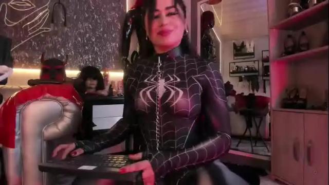 Image 3 of sharith_gh Stream on Chaturbate on 1 month ago