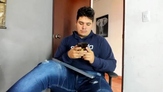 Image 10 of sharkmerlin Stream on Chaturbate on 17 months ago