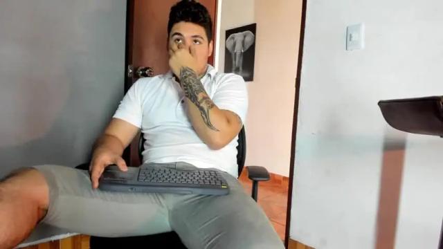 Image 7 of sharkmerlin Stream on Chaturbate on 17 months ago