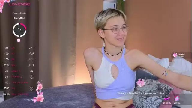 Image 7 of sharli_rose Stream on Chaturbate on 1 month ago