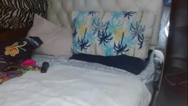 Image 8 of sharlot03 Stream on Chaturbate on 1 month ago