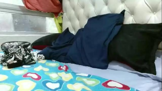 Image 3 of sharlot03 Stream on Chaturbate on 1 month ago