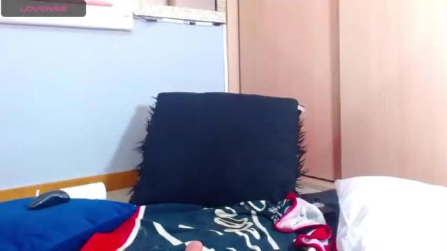 Image 7 of sharlotross_ Stream on Chaturbate on 19 months ago