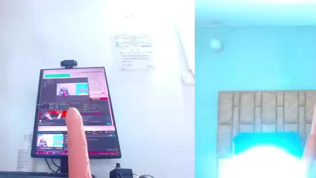 Image 4 of sharlotross_ Stream on Chaturbate on 16 months ago
