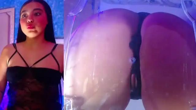 Image 4 of sharlotross_ Stream on Chaturbate on 13 months ago