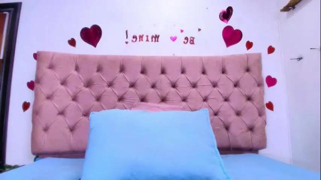Image 2 of sharlott_kiss Stream on Chaturbate on 13 days ago
