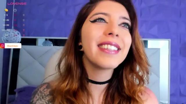 Image 3 of sharol_leon Stream on Chaturbate on 13 months ago