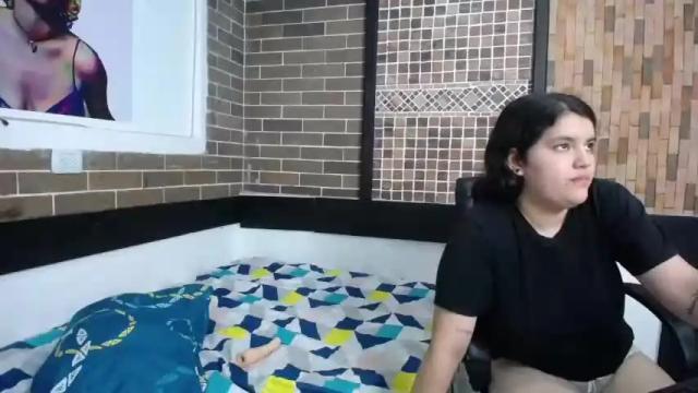Image 6 of sharon_and_cooper Stream on Chaturbate on 18 months ago