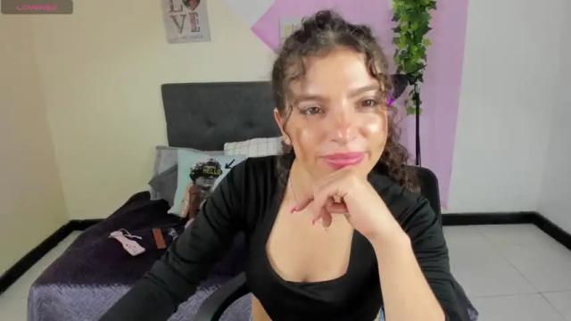 Thumbnail 2, sharon_bell's Stream at Chaturbate, 14 months ago