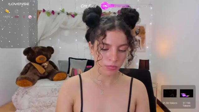 Image 12 of sharon_bell Stream on Chaturbate on 13 months ago