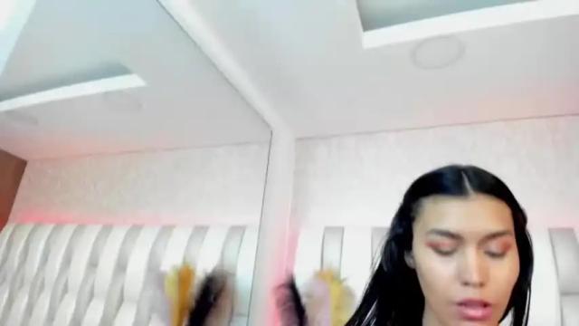 Image 8 of sharon_clark_ Stream on Chaturbate on 21 months ago