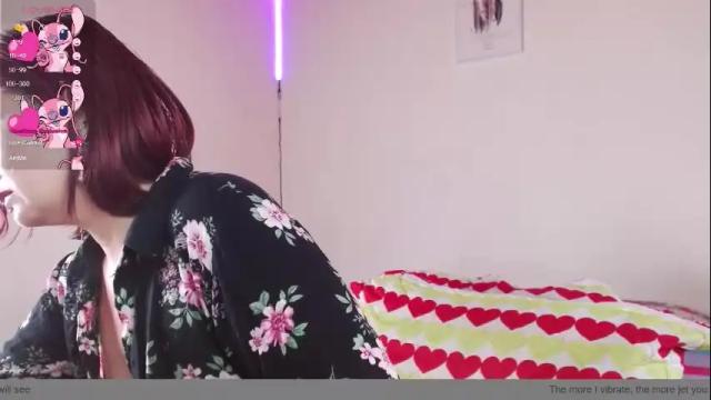 Image 3 of sharon_evansx Stream on Chaturbate on 1 month ago