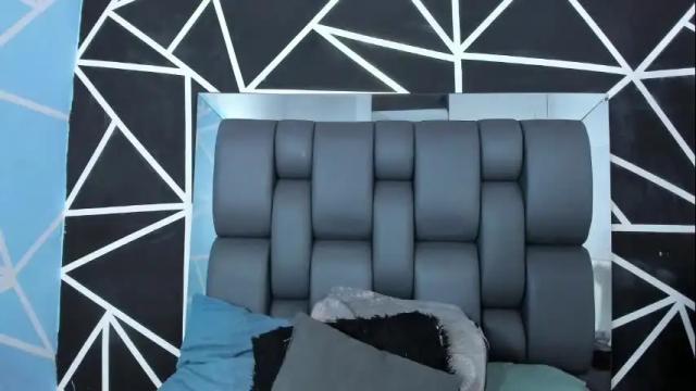 Image 2 of sharon_hiill Stream on Chaturbate on 9 days ago
