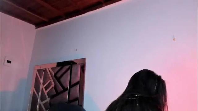 Image 10 of sharondeluxe Stream on Chaturbate on 1 day ago