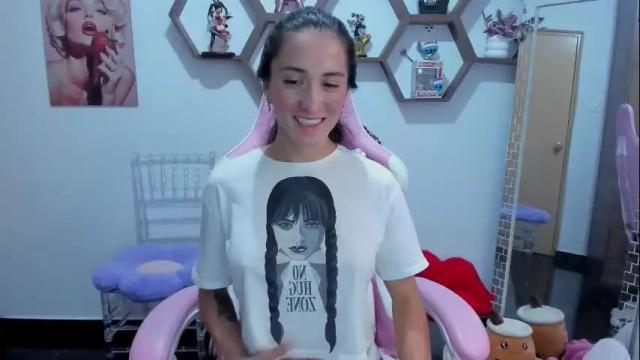 Image 10 of sharonsander1 Stream on Chaturbate on 10 days ago