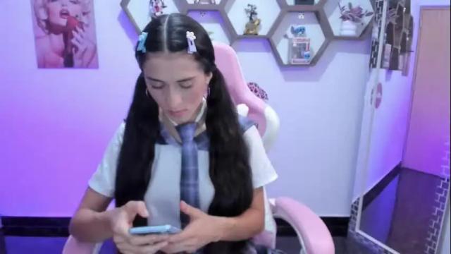 Image 6 of sharonsander1 Stream on Chaturbate on 1 month ago