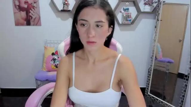 Image 3 of sharonsander1 Stream on Chaturbate on 1 month ago