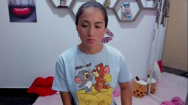 Image 10 of sharonsander1 Stream on Chaturbate on 26 days ago