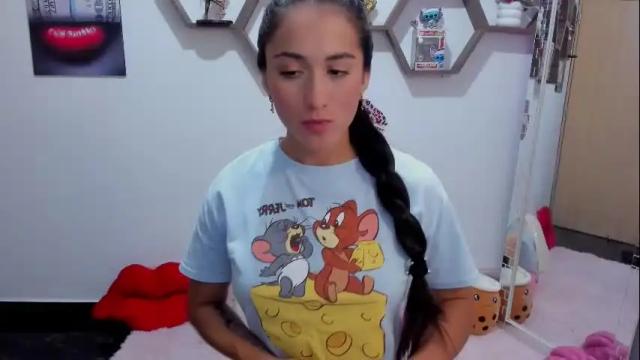 Image 3 of sharonsander1 Stream on Chaturbate on 26 days ago