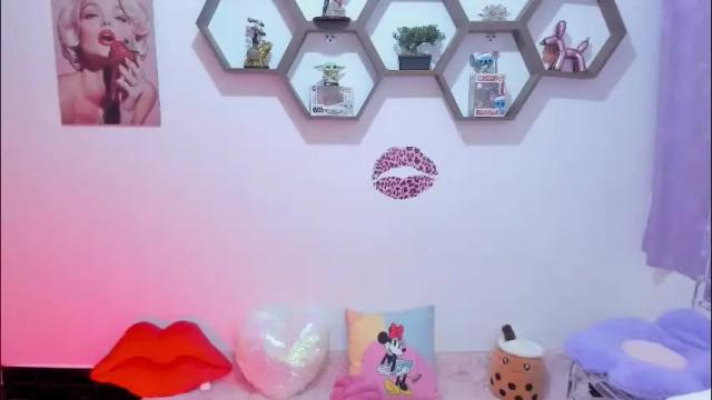 Image 10 of sharonsander1 Stream on Chaturbate on 2 months ago